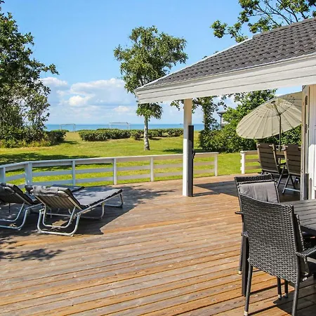 Nyaraló In Sams With 3 Bedrooms And Wifi Onsbjerg